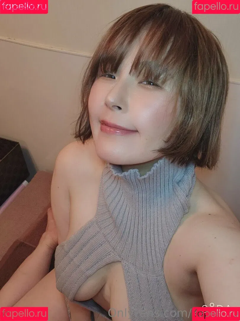 kanaaxo Onlyfans Photo Gallery 