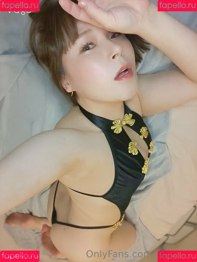 kanaaxo Onlyfans Photo Gallery 
