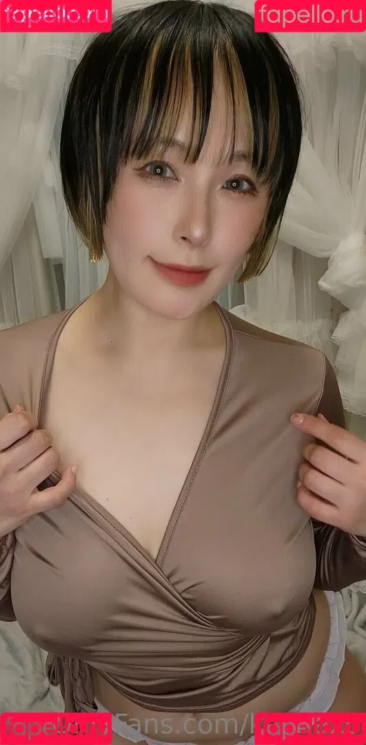 kanaaxo Onlyfans Photo Gallery 