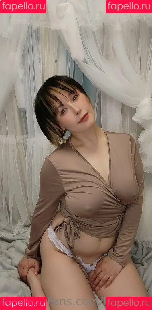 kanaaxo Onlyfans Photo Gallery 