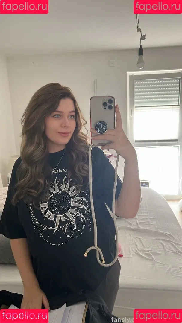 princessiin / princessisi Onlyfans Photo Gallery 