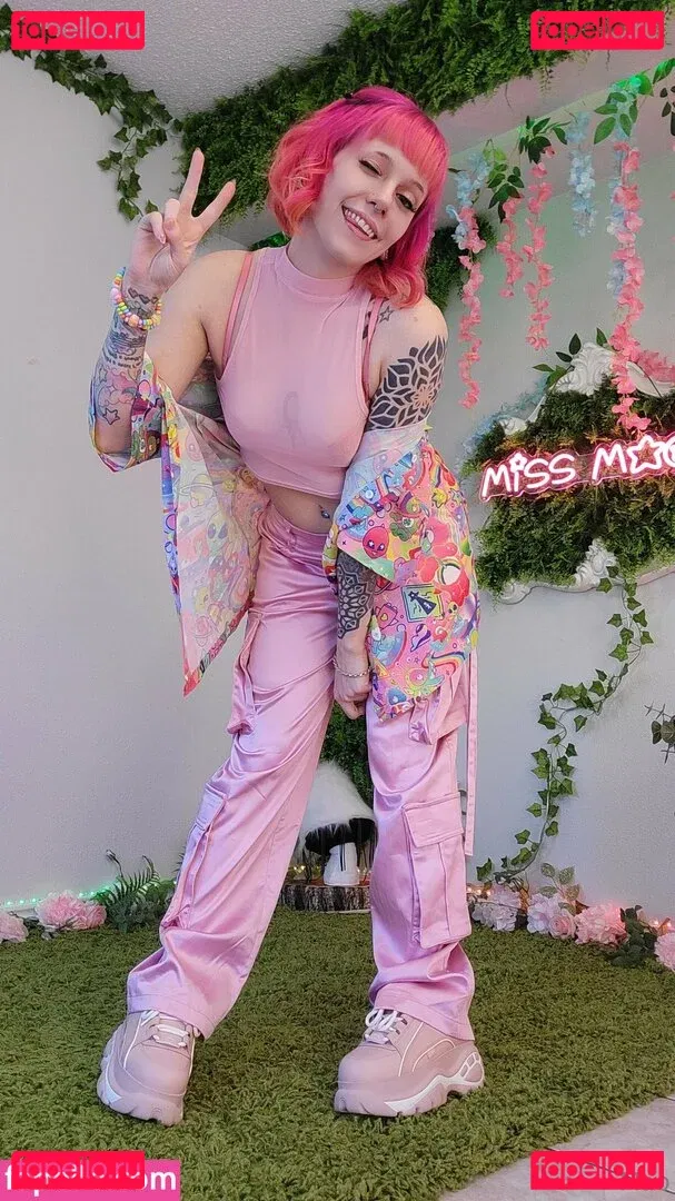 princessiin / princessisi Onlyfans Photo Gallery 