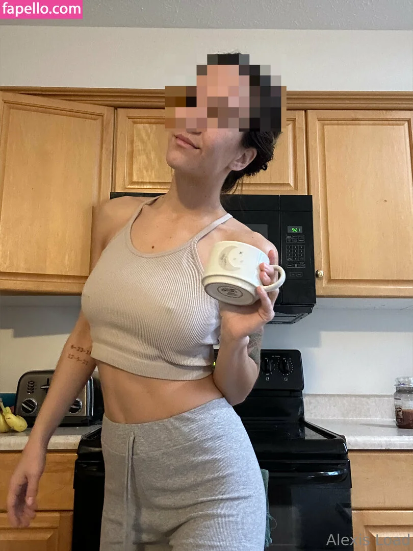 alexisloadfree / iamfreestories Onlyfans Photo Gallery 