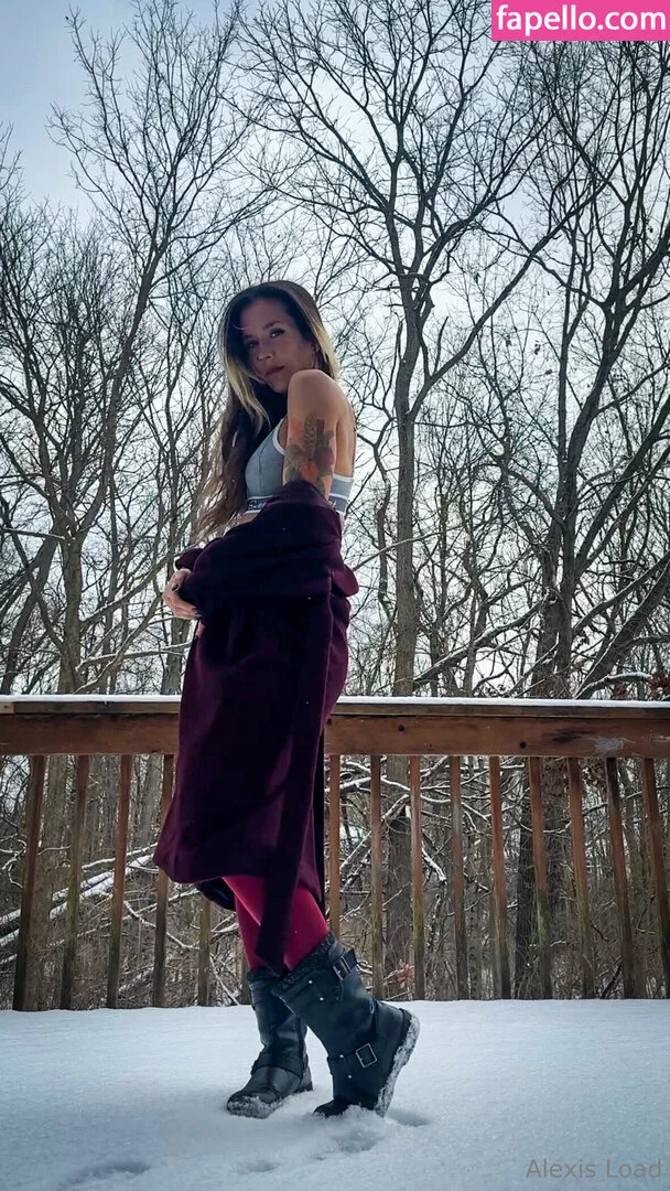 alexisloadfree / iamfreestories Onlyfans Photo Gallery 