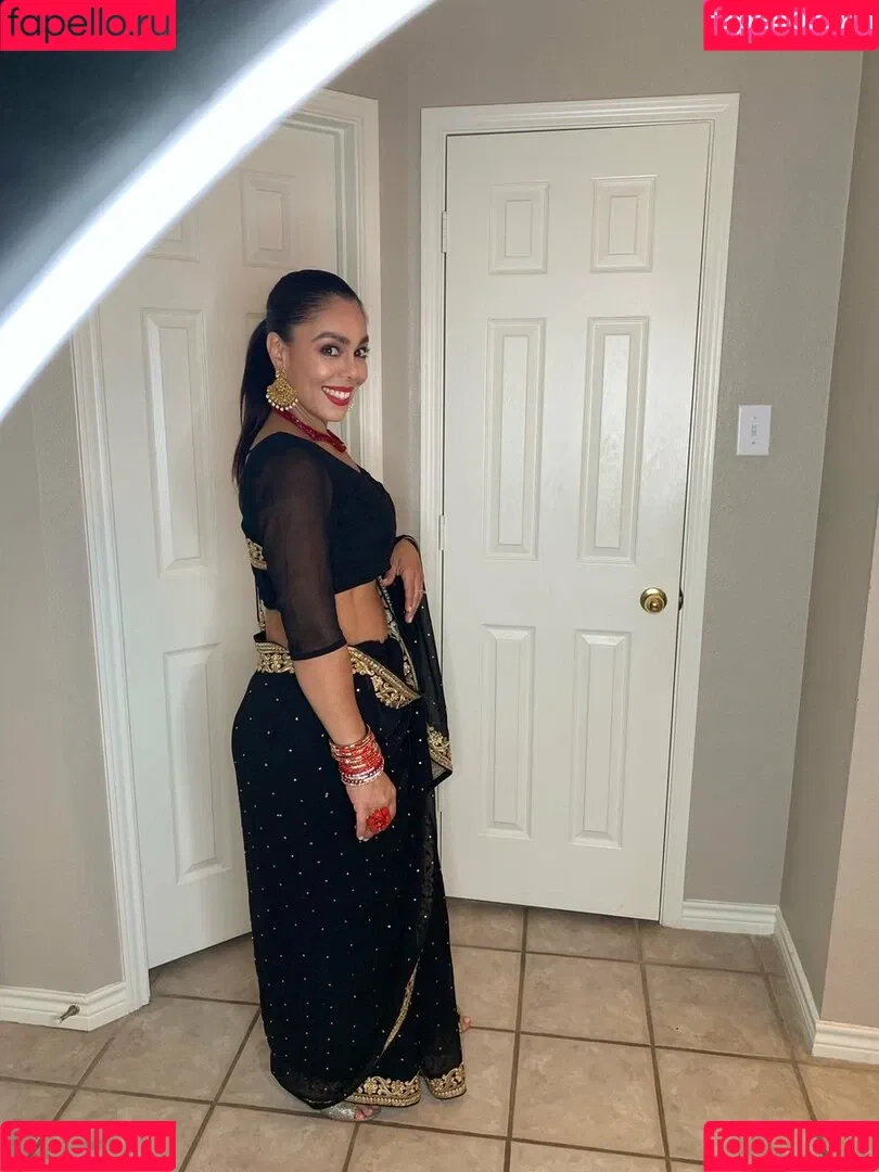 Nitu Sharma / Nitusharmausa / i_am_neetusharma / nitusharma Onlyfans Photo Gallery 