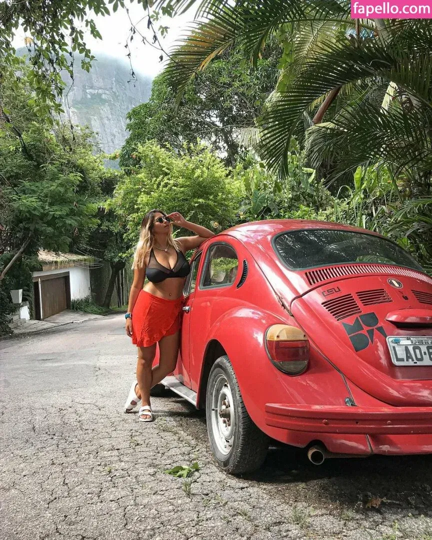 Meredithblake / meredithlblake / meredyblakekarim Onlyfans Photo Gallery 