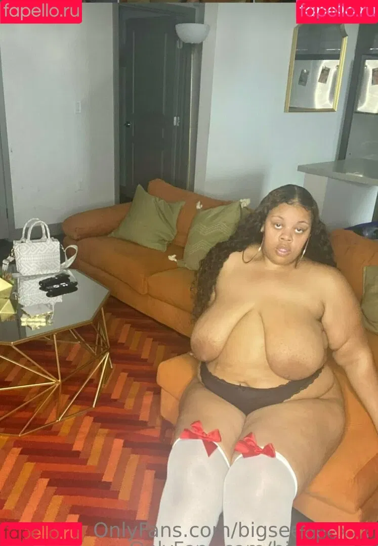 bigseeeeeexxy / bigseeeeexxy Onlyfans Photo Gallery 