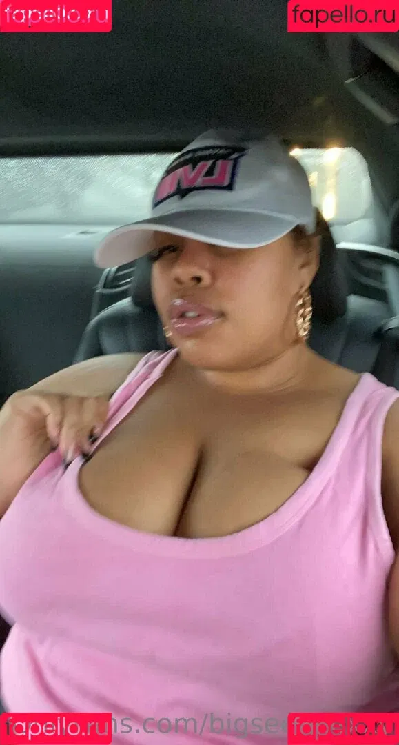 bigseeeeeexxy / bigseeeeexxy Onlyfans Photo Gallery 