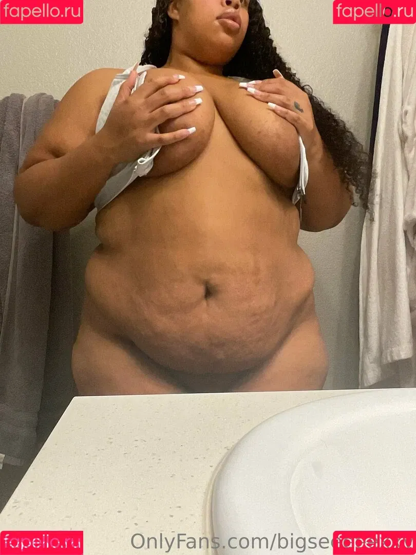 bigseeeeeexxy / bigseeeeexxy Onlyfans Photo Gallery 