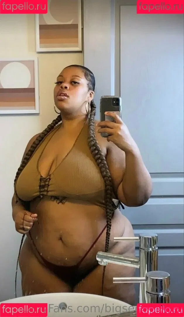 bigseeeeeexxy / bigseeeeexxy Onlyfans Photo Gallery 