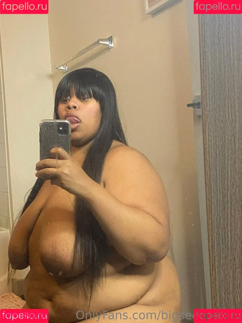 bigseeeeeexxy / bigseeeeexxy Onlyfans Photo Gallery 