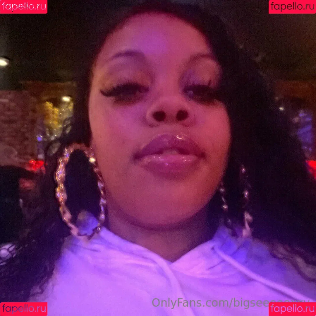 bigseeeeeexxy / bigseeeeexxy Onlyfans Photo Gallery 