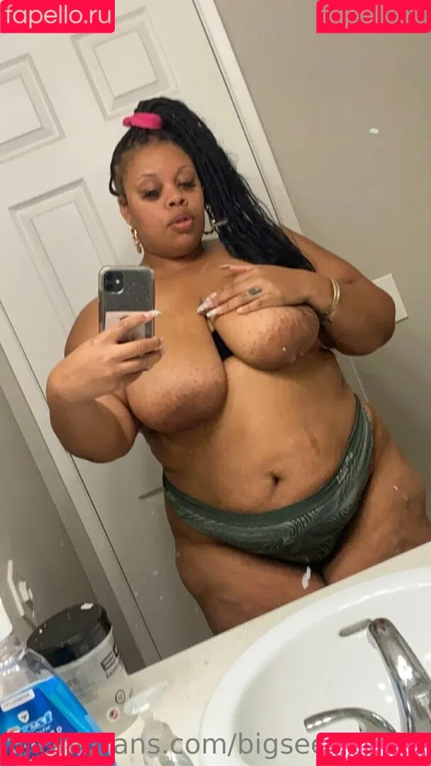 bigseeeeeexxy / bigseeeeexxy Onlyfans Photo Gallery 