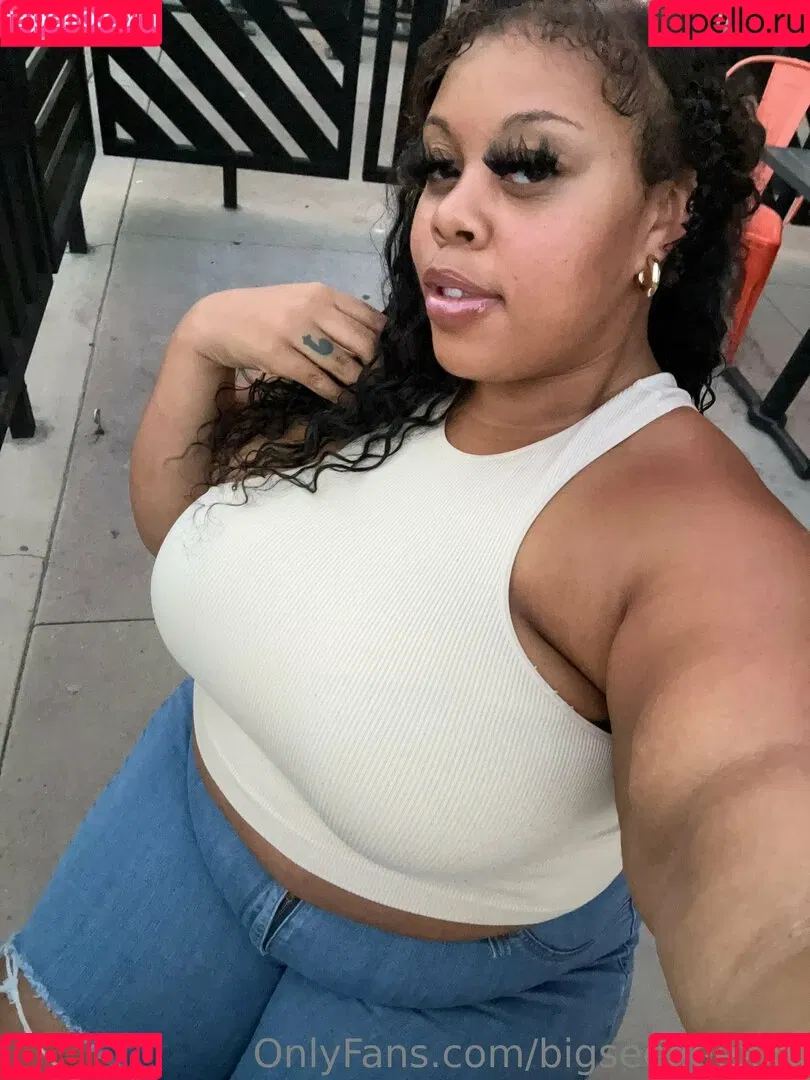bigseeeeeexxy / bigseeeeexxy Onlyfans Photo Gallery 