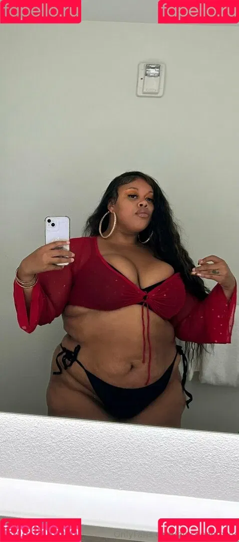 bigseeeeeexxy / bigseeeeexxy Onlyfans Photo Gallery 