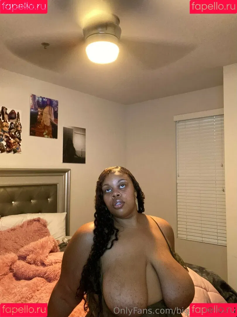 bigseeeeeexxy / bigseeeeexxy Onlyfans Photo Gallery 