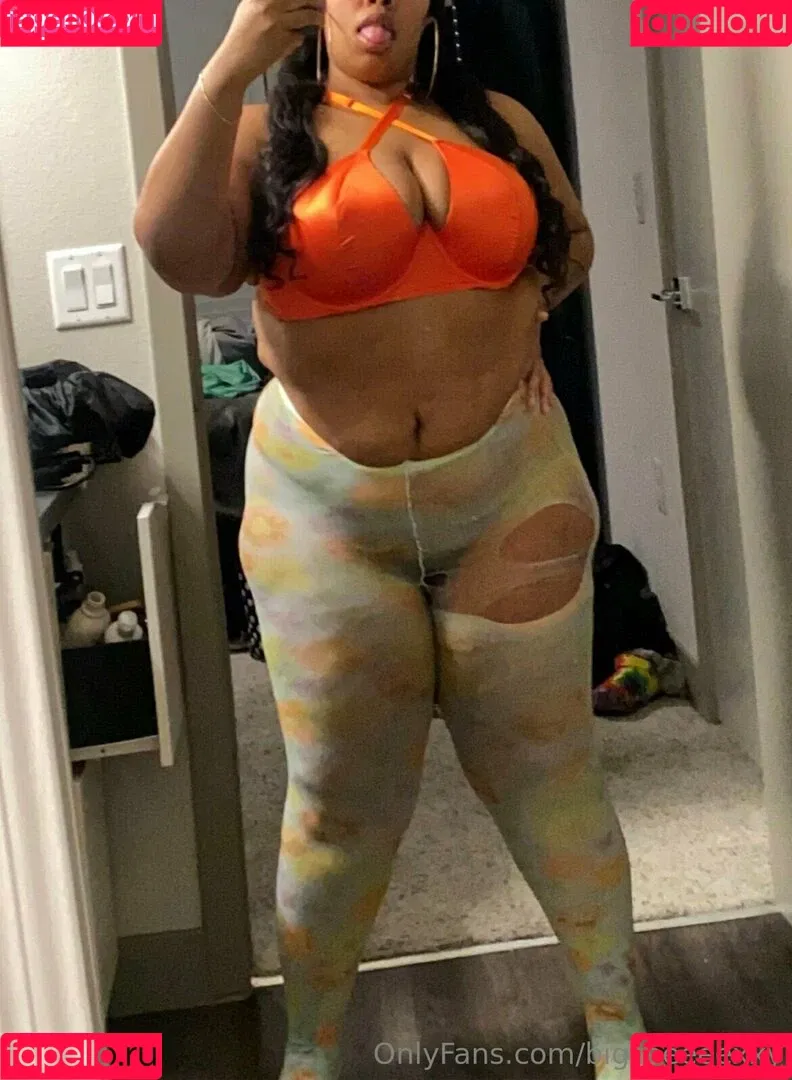 bigseeeeeexxy / bigseeeeexxy Onlyfans Photo Gallery 