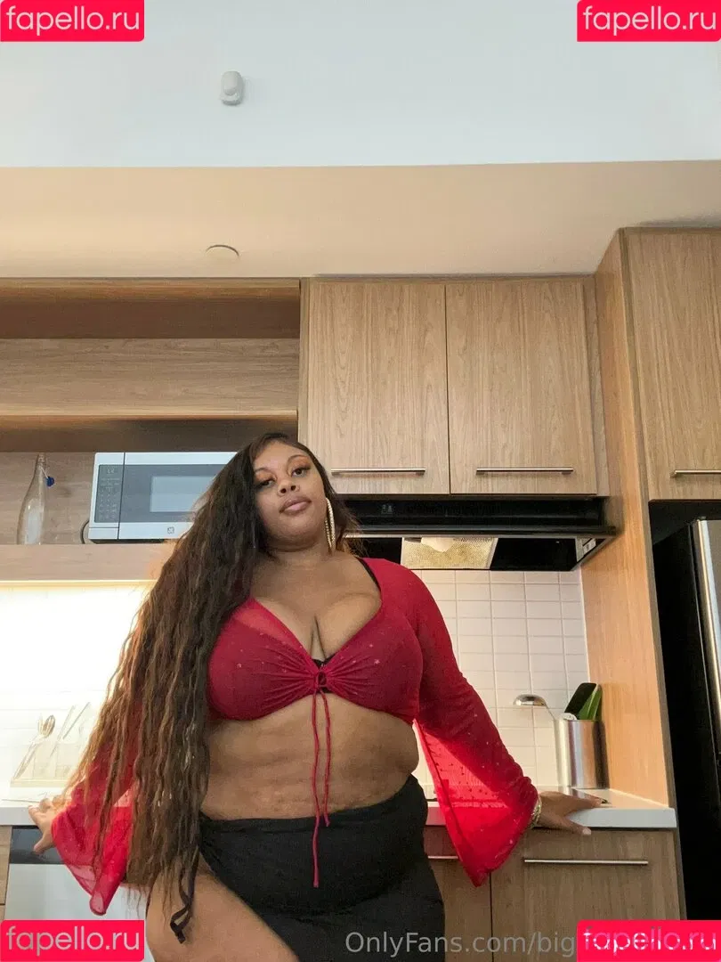bigseeeeeexxy / bigseeeeexxy Onlyfans Photo Gallery 