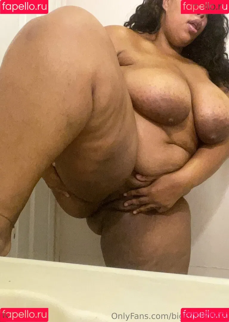 bigseeeeeexxy / bigseeeeexxy Onlyfans Photo Gallery 