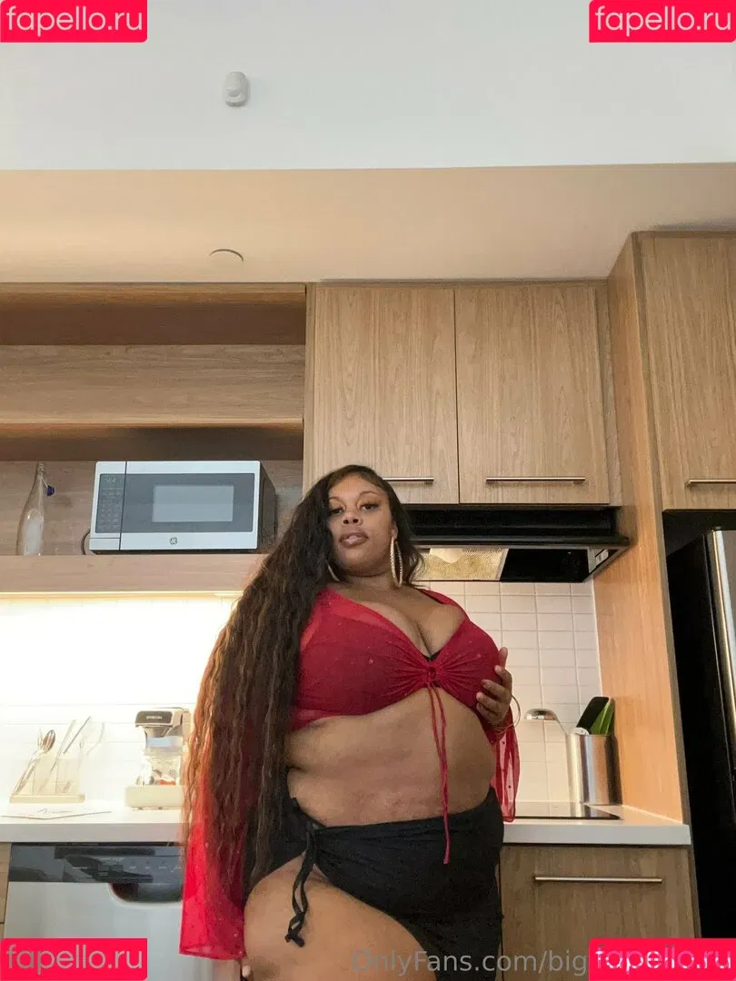 bigseeeeeexxy / bigseeeeexxy Onlyfans Photo Gallery 