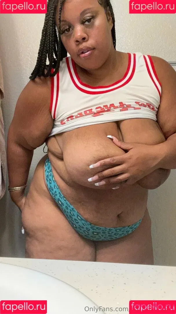 bigseeeeeexxy / bigseeeeexxy Onlyfans Photo Gallery 