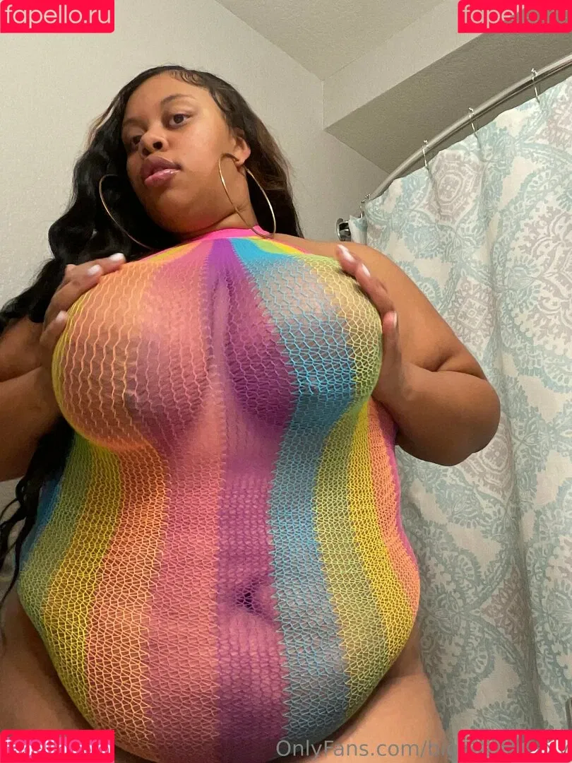 bigseeeeeexxy / bigseeeeexxy Onlyfans Photo Gallery 