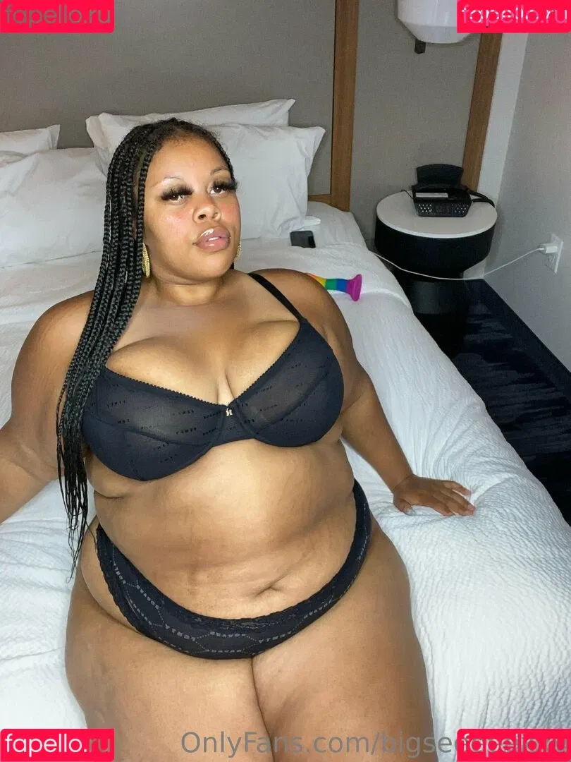bigseeeeeexxy / bigseeeeexxy Onlyfans Photo Gallery 