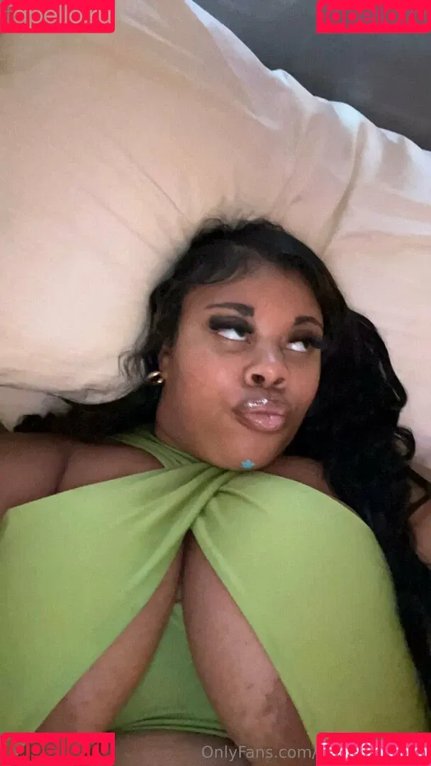 bigseeeeeexxy / bigseeeeexxy Onlyfans Photo Gallery 