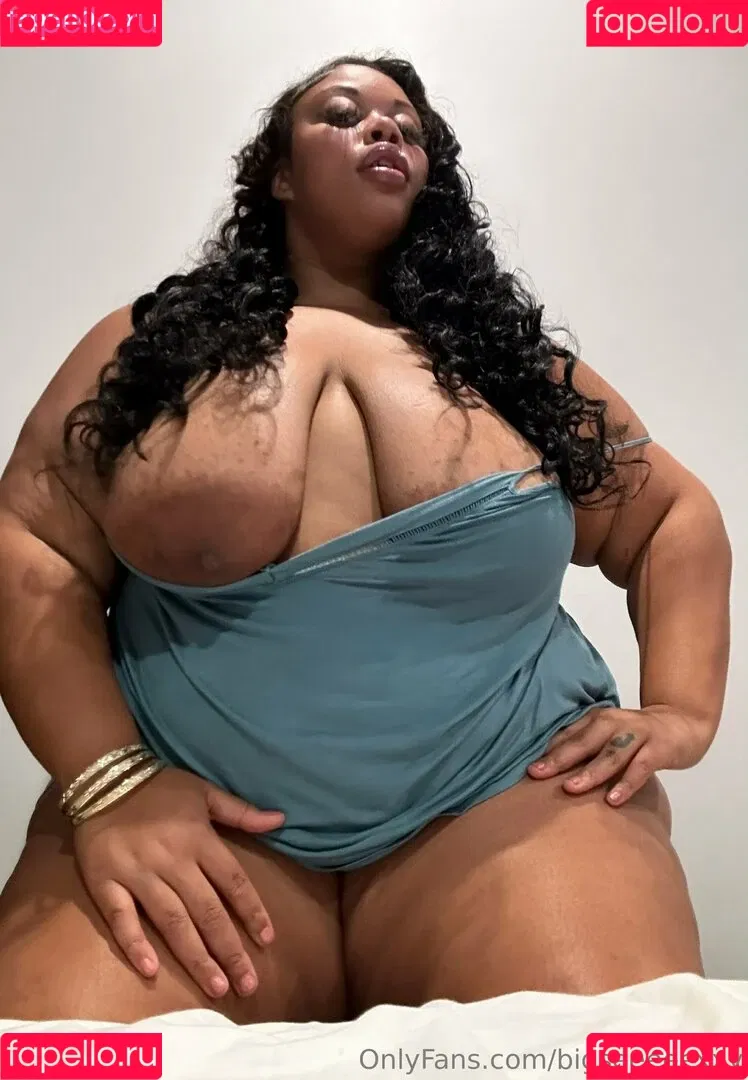 bigseeeeeexxy / bigseeeeexxy Onlyfans Photo Gallery 