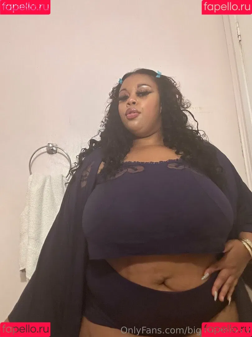 bigseeeeeexxy / bigseeeeexxy Onlyfans Photo Gallery 
