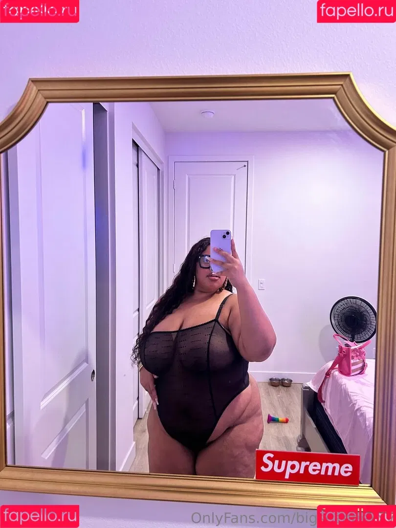 bigseeeeeexxy / bigseeeeexxy Onlyfans Photo Gallery 