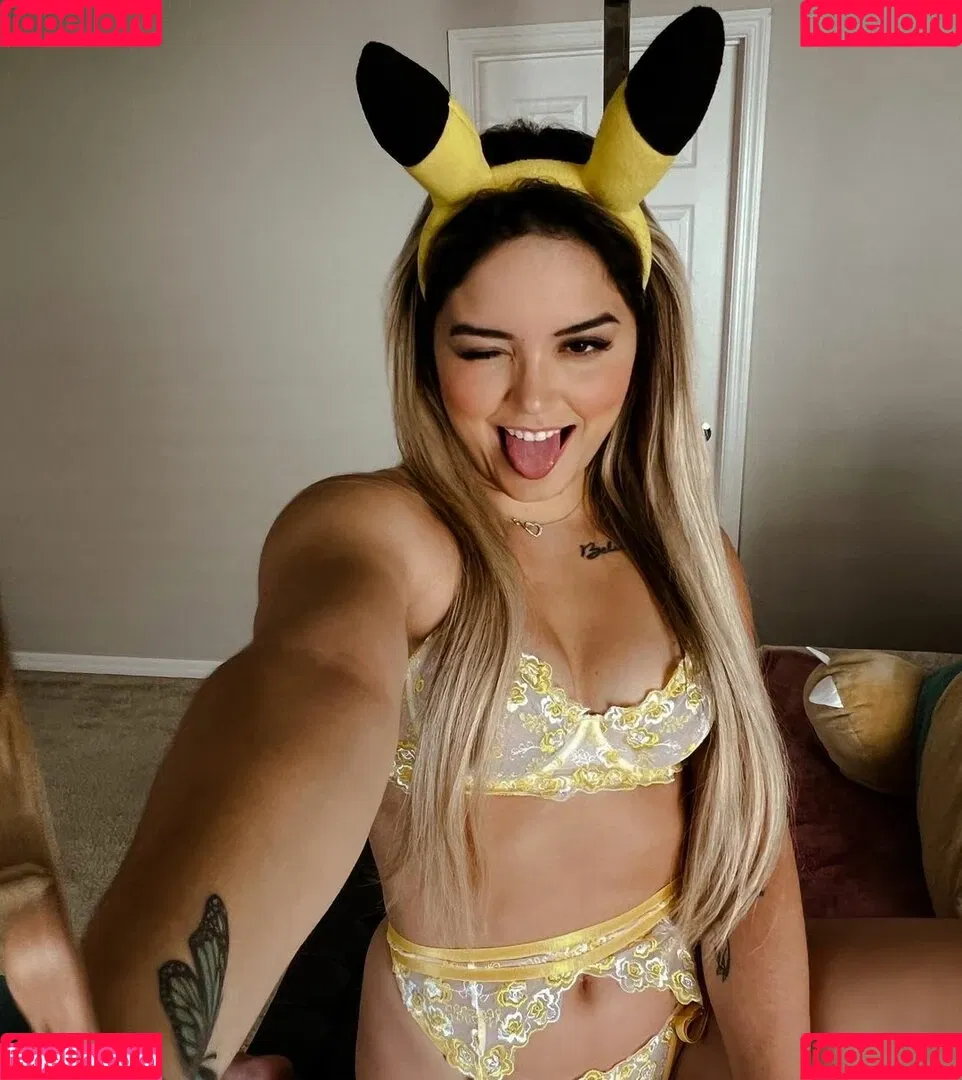 Tay Conti / Taynara Melo / tayconti_ Onlyfans Photo Gallery 
