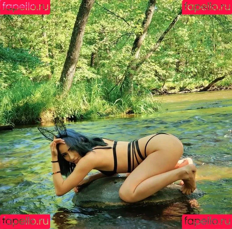Purpleismyname / purple.is.my.name Onlyfans Photo Gallery 