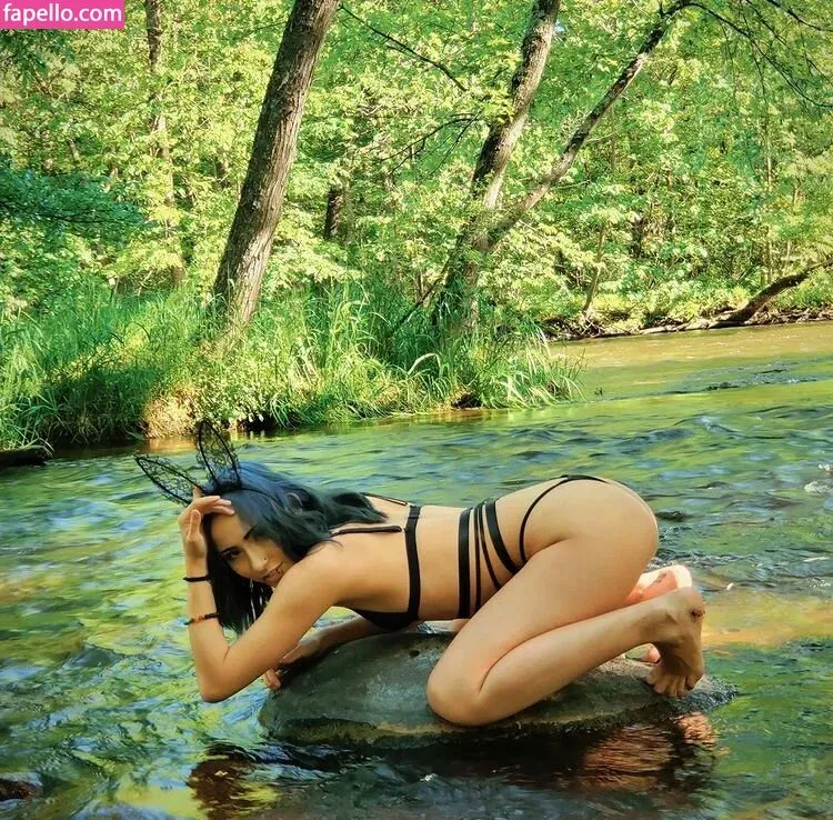 Purpleismyname / purple.is.my.name Onlyfans Photo Gallery 