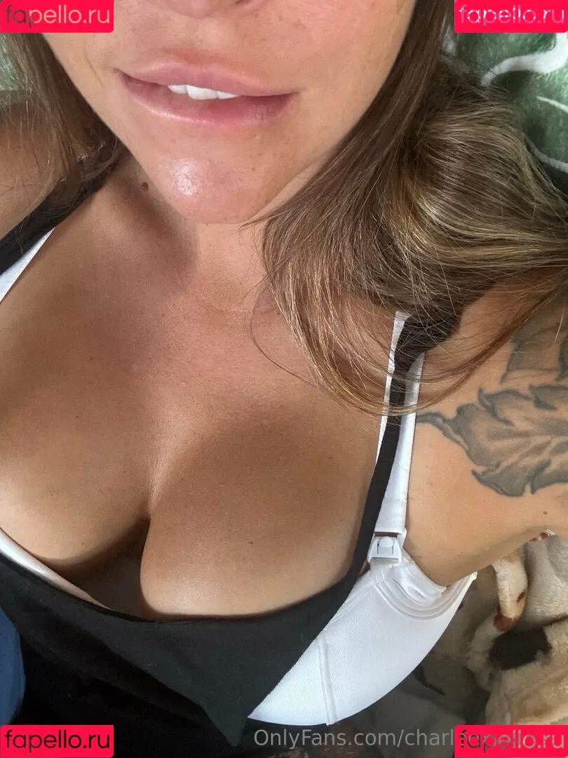 charleexxxrose / piercedpussy_char Onlyfans Photo Gallery 