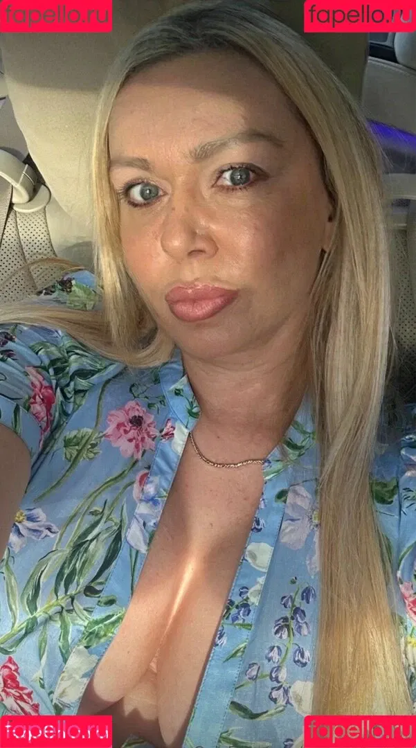 Amber Jayne / Amber_JayneXX / amberjayneofficial Onlyfans Photo Gallery 