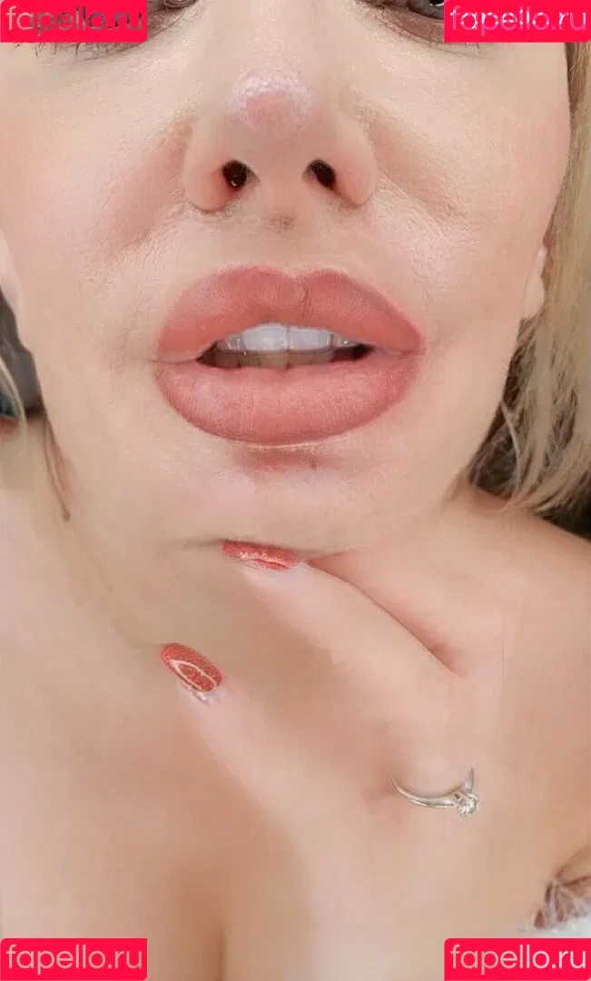 Amber Jayne / Amber_JayneXX / amberjayneofficial Onlyfans Photo Gallery 