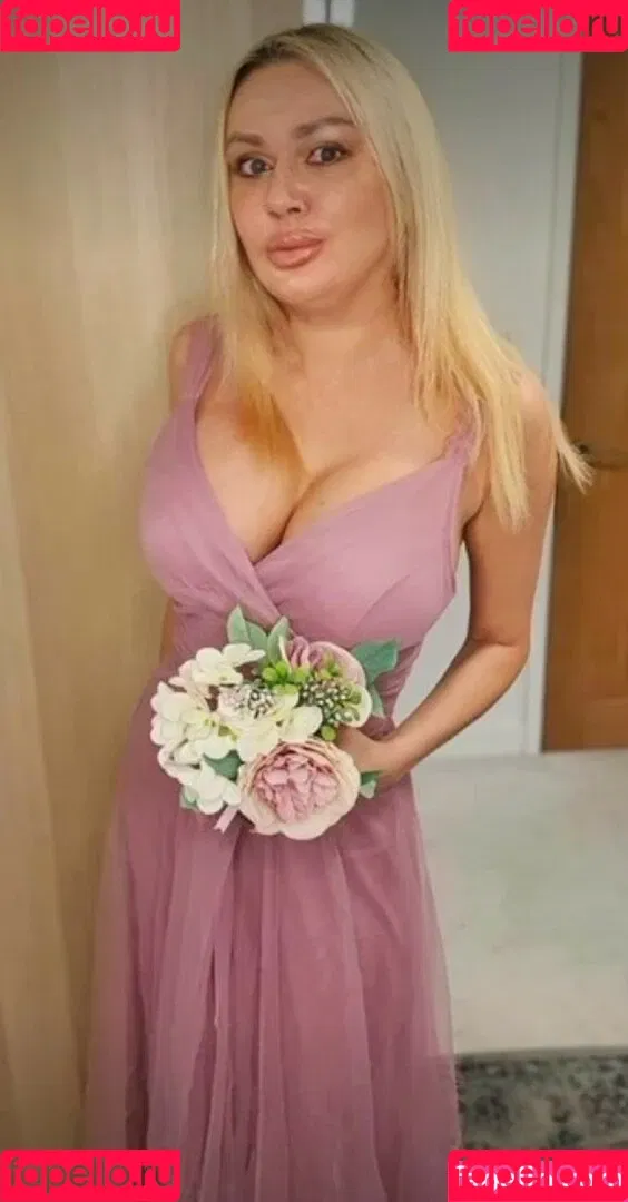Amber Jayne / Amber_JayneXX / amberjayneofficial Onlyfans Photo Gallery 