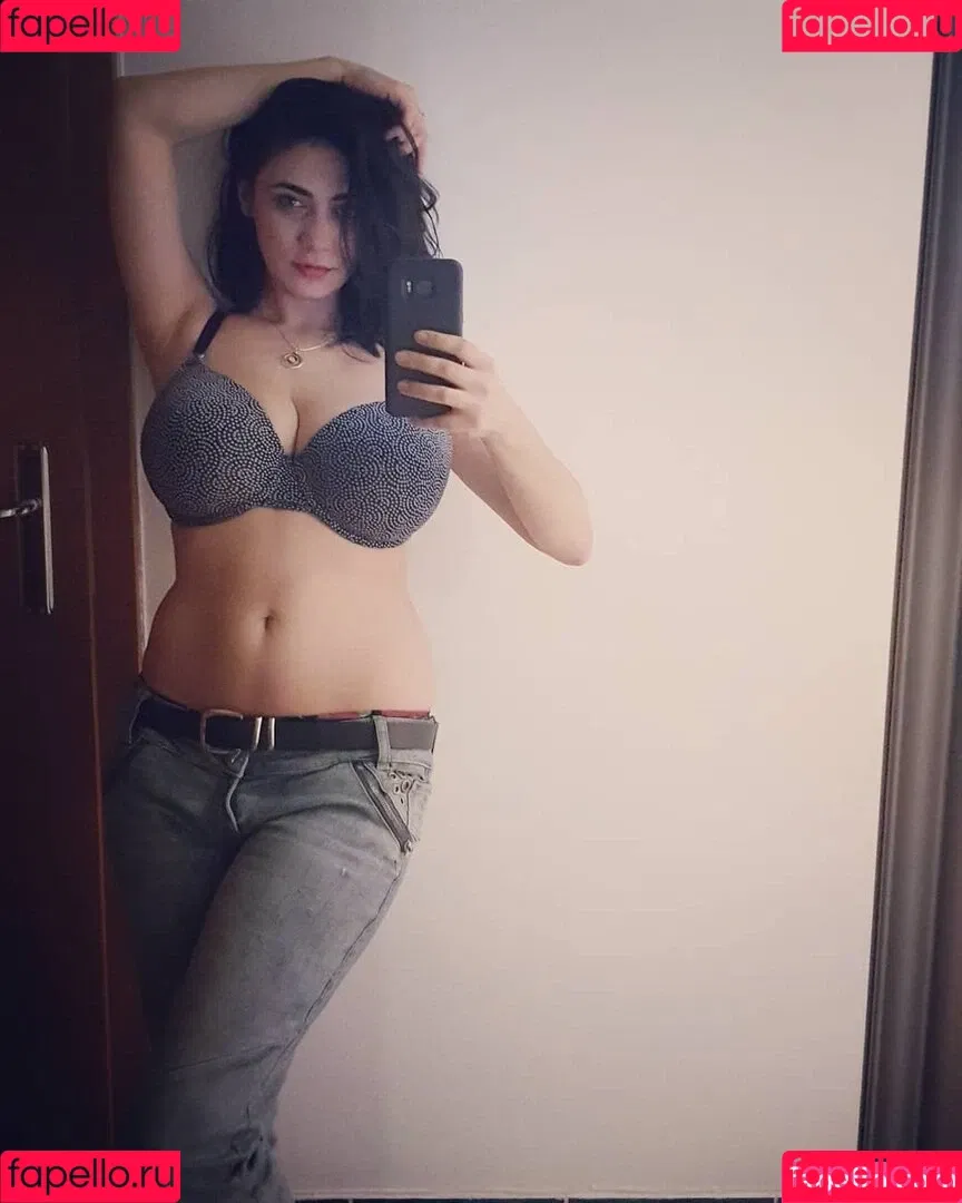 https: / luna_amor_official / lunaamor Onlyfans Photo Gallery 