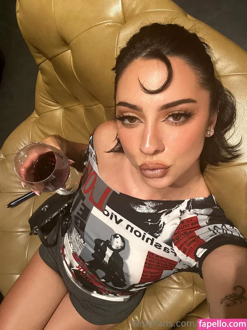 _chloelovesme / chloelovesme Onlyfans Photo Gallery 