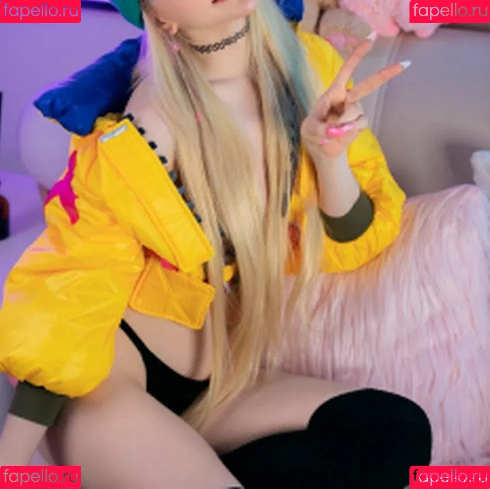 Alice Delish / alice_delish / alicedelish Onlyfans Photo Gallery 