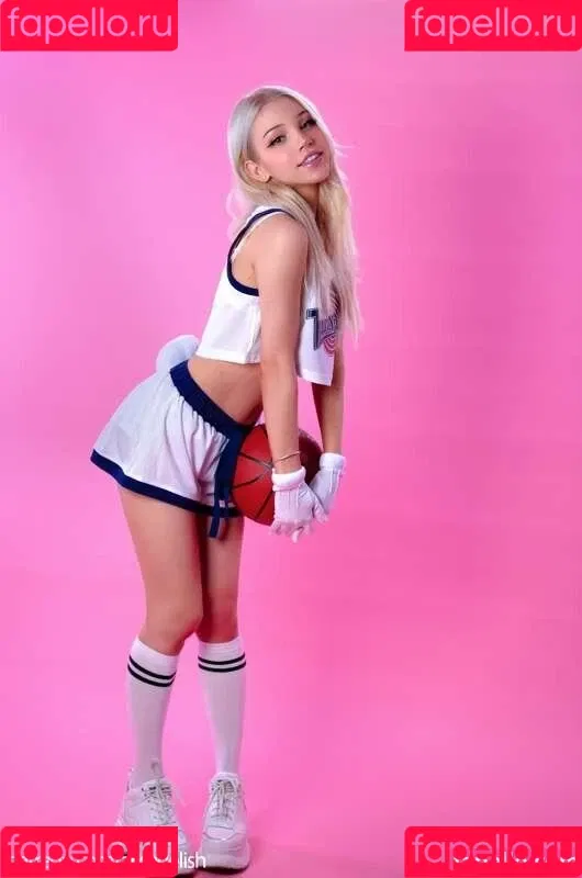 Alice Delish / alice_delish / alicedelish Onlyfans Photo Gallery 