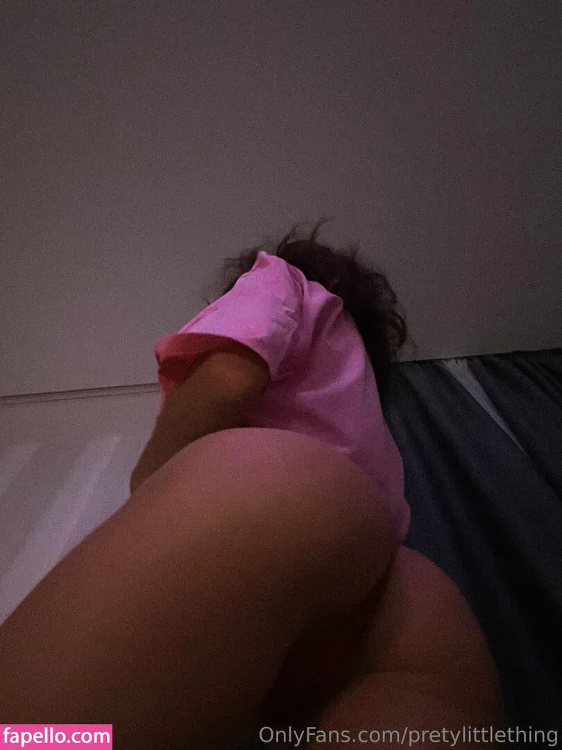 Julia / prettylittlething / pretylittlething Onlyfans Photo Gallery 