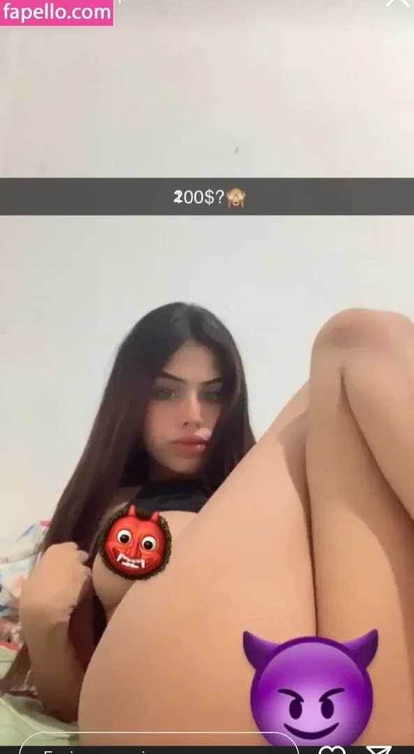 Julia / prettylittlething / pretylittlething Onlyfans Photo Gallery 