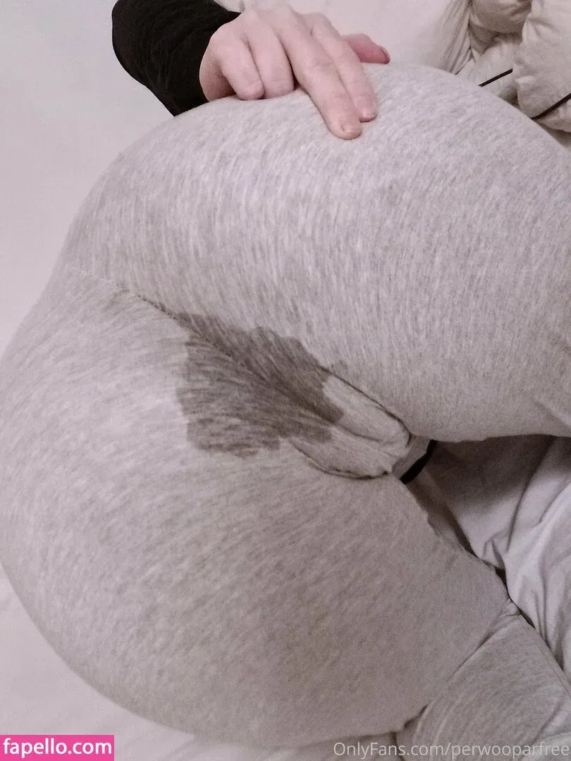 perwooparfree / theworldbefree Onlyfans Photo Gallery 