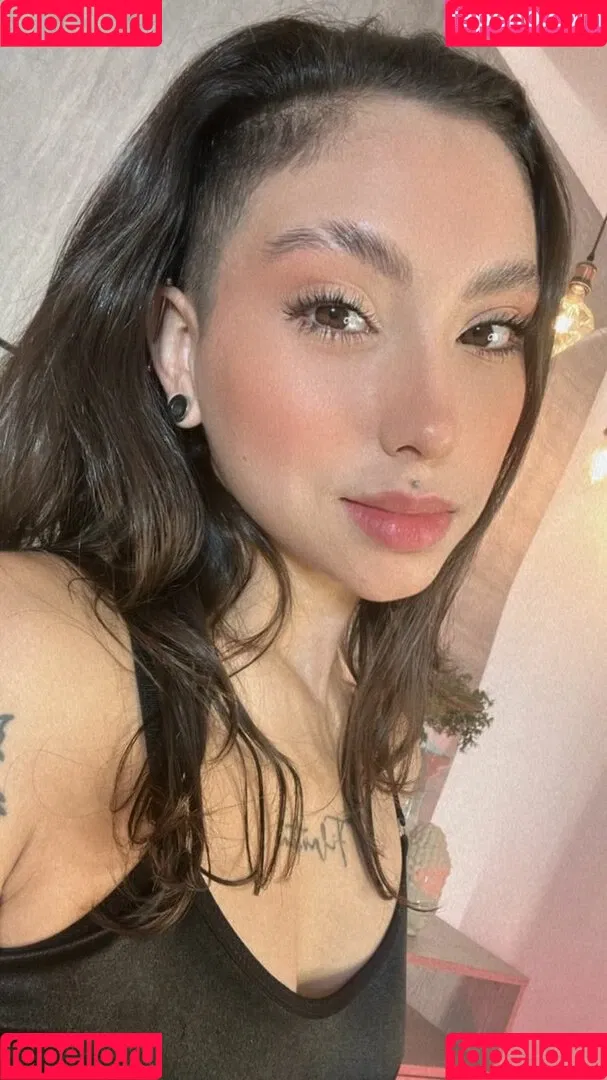LupeHikari Onlyfans Photo Gallery 