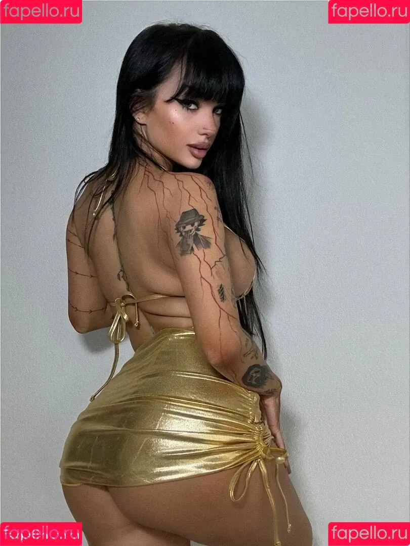 Jennifer / aesthymes Onlyfans Photo Gallery 