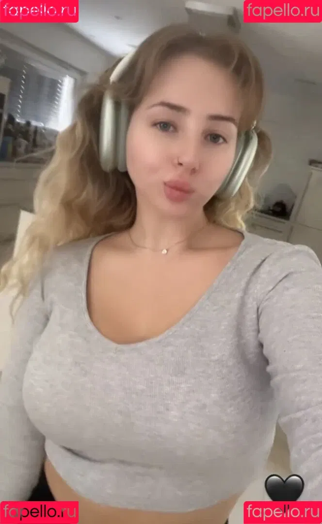 Desii77 / desiii77 Onlyfans Photo Gallery 