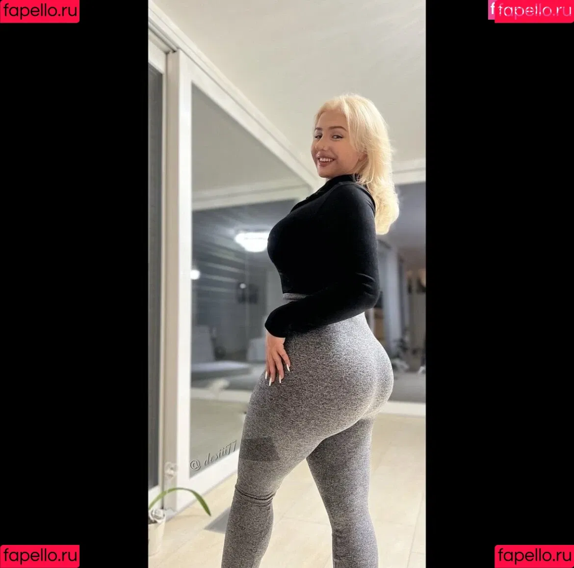 Desii77 / desiii77 Onlyfans Photo Gallery 