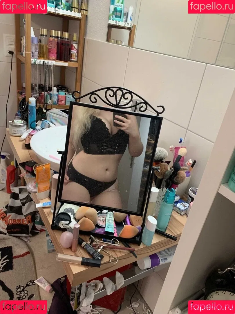 Desii77 / desiii77 Onlyfans Photo Gallery 